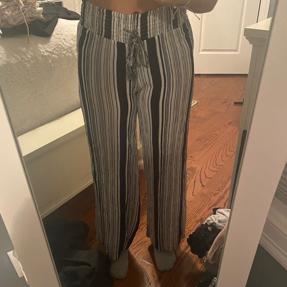 Striped flowey dress pants